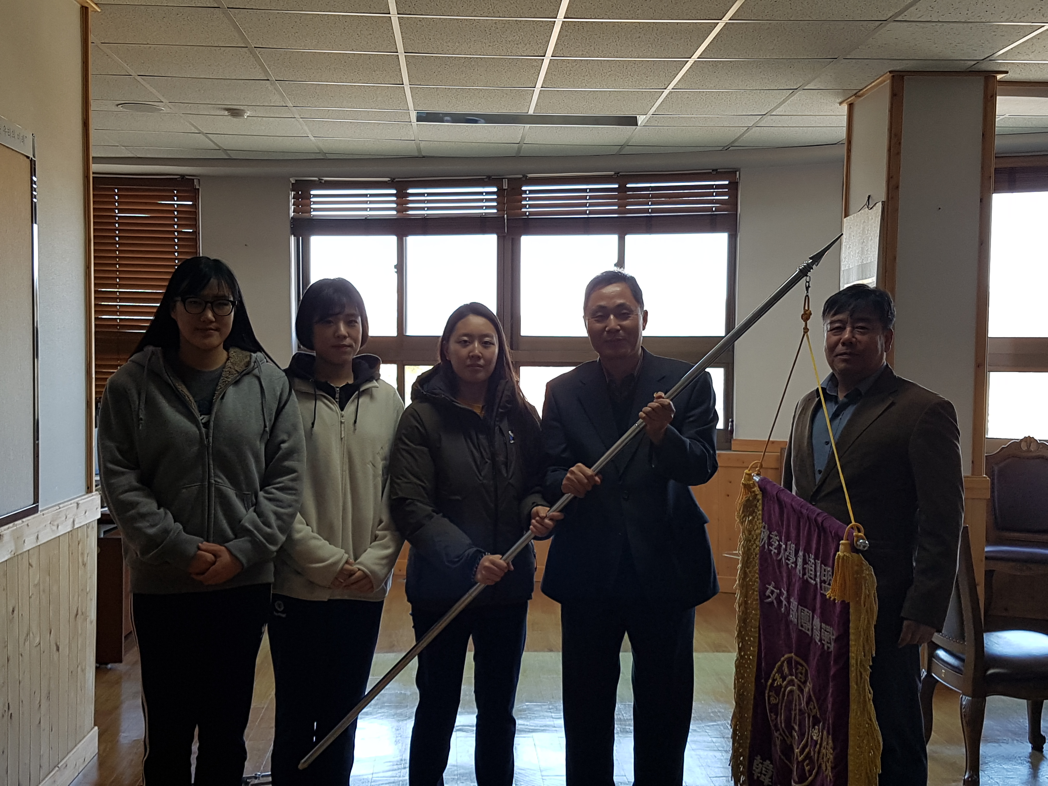 추계검도대회 여자부 단체 우승